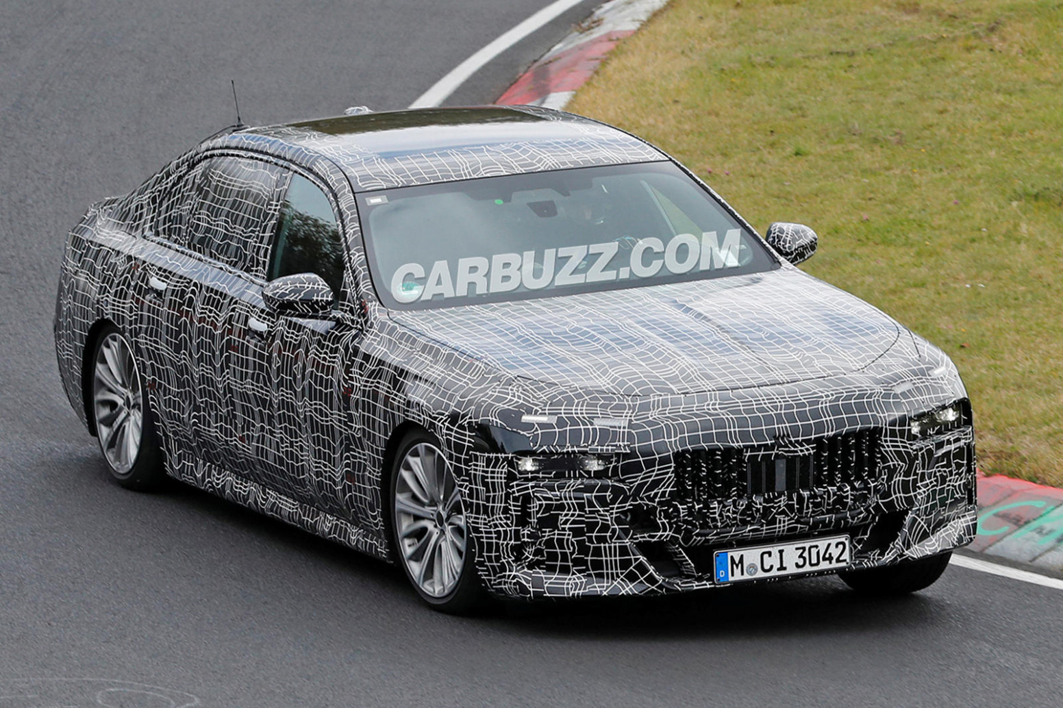 10 BMW 10 Series Prepares For Mercedes S-Class War  CarBuzz