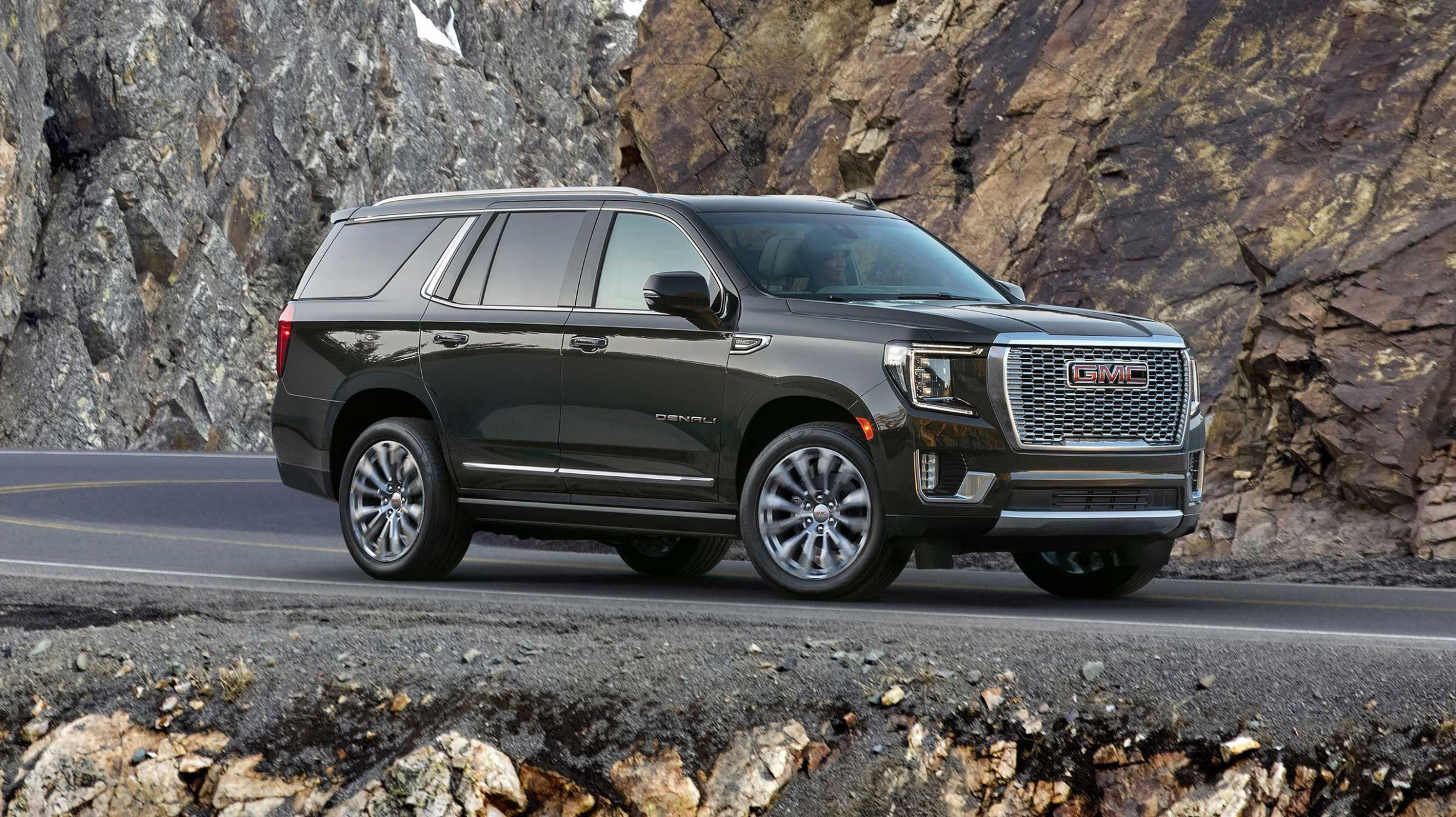 12 GMC Yukon Review, Pricing, and Specs