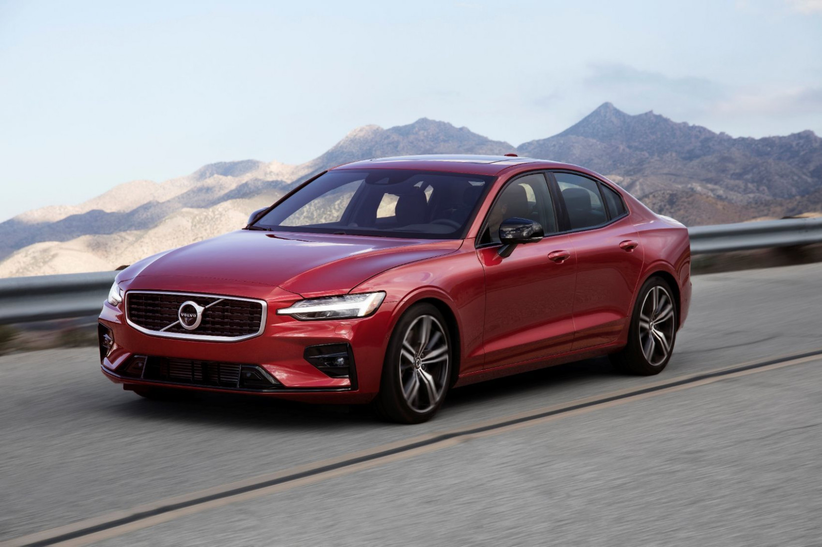 12 Volvo S12 T12 Inscription Review: Not Grand But Still Good