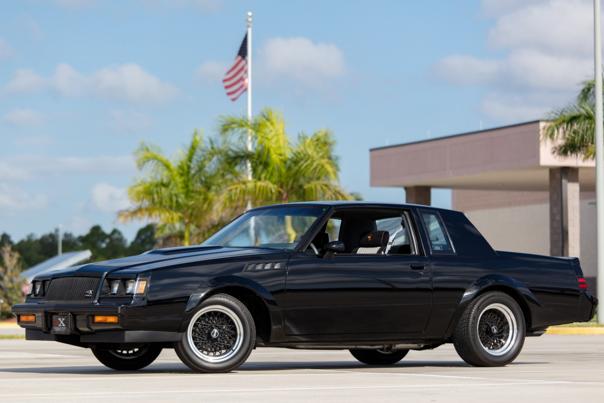 13 Buick Grand National Regal GNX