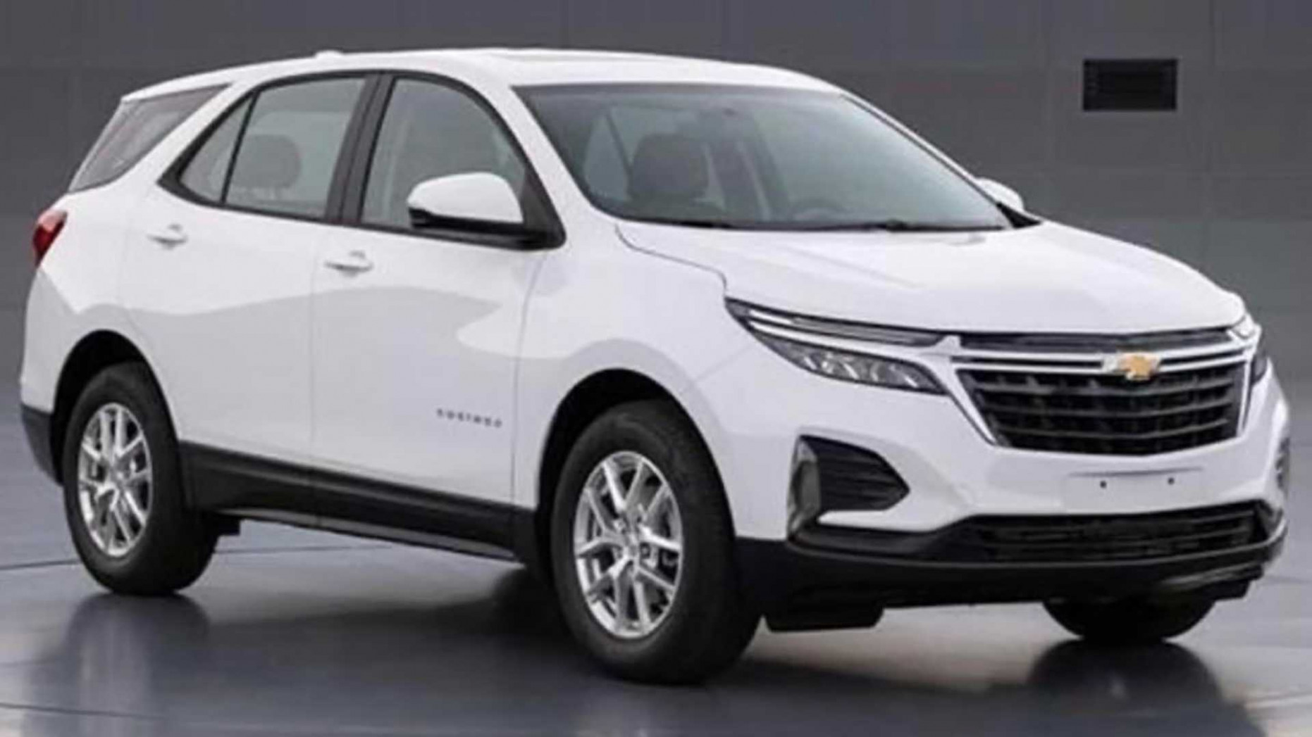 13 Chevy Equinox Facelift Photos Allegedly Leak