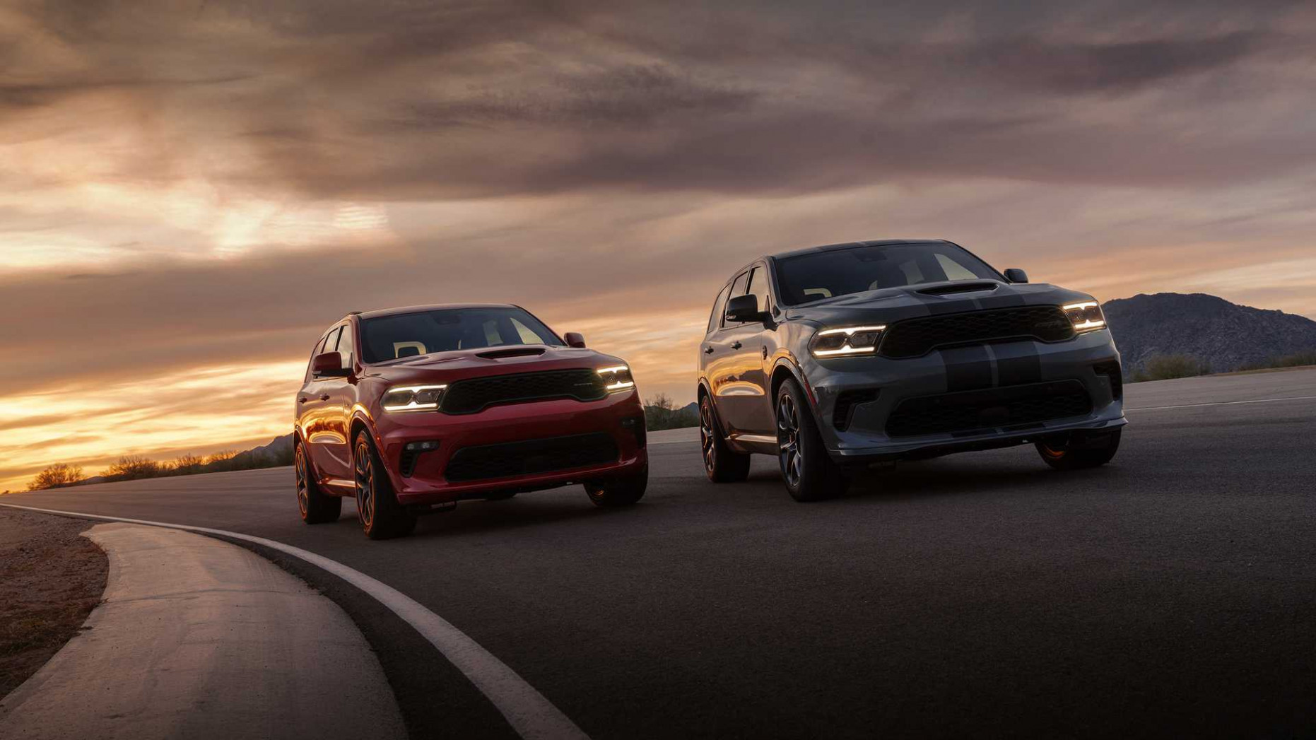 13 Dodge Durango Rumored With Jeep Wagoneer's Truck Chassis