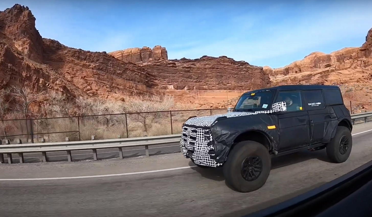 13 Ford Bronco Warthog Prototype Spotted Driving Near Moab: Video