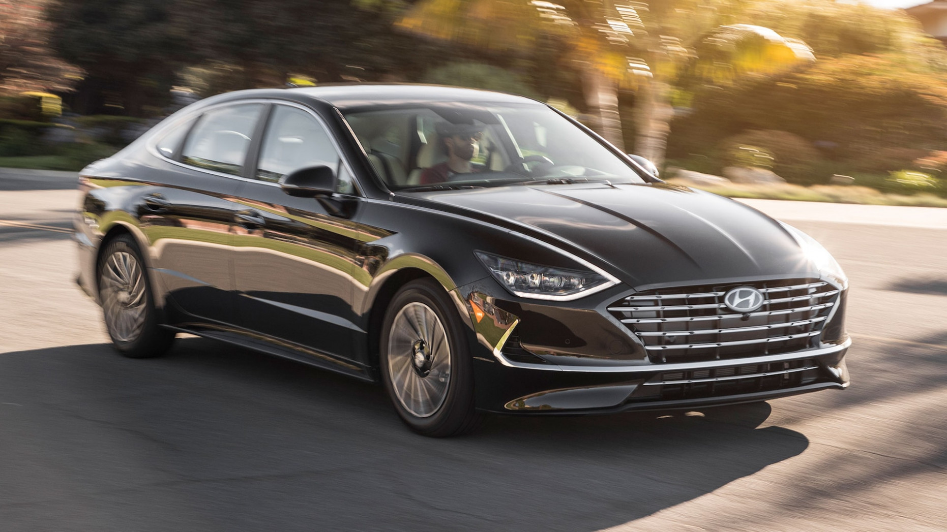 13 Hyundai Sonata Hybrid First Drive: No Compromises