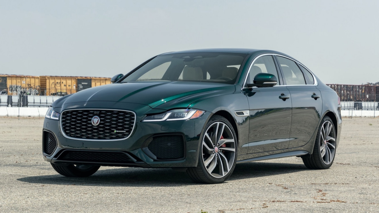 13 Jaguar XF First Test: More Luxury, Less Sport