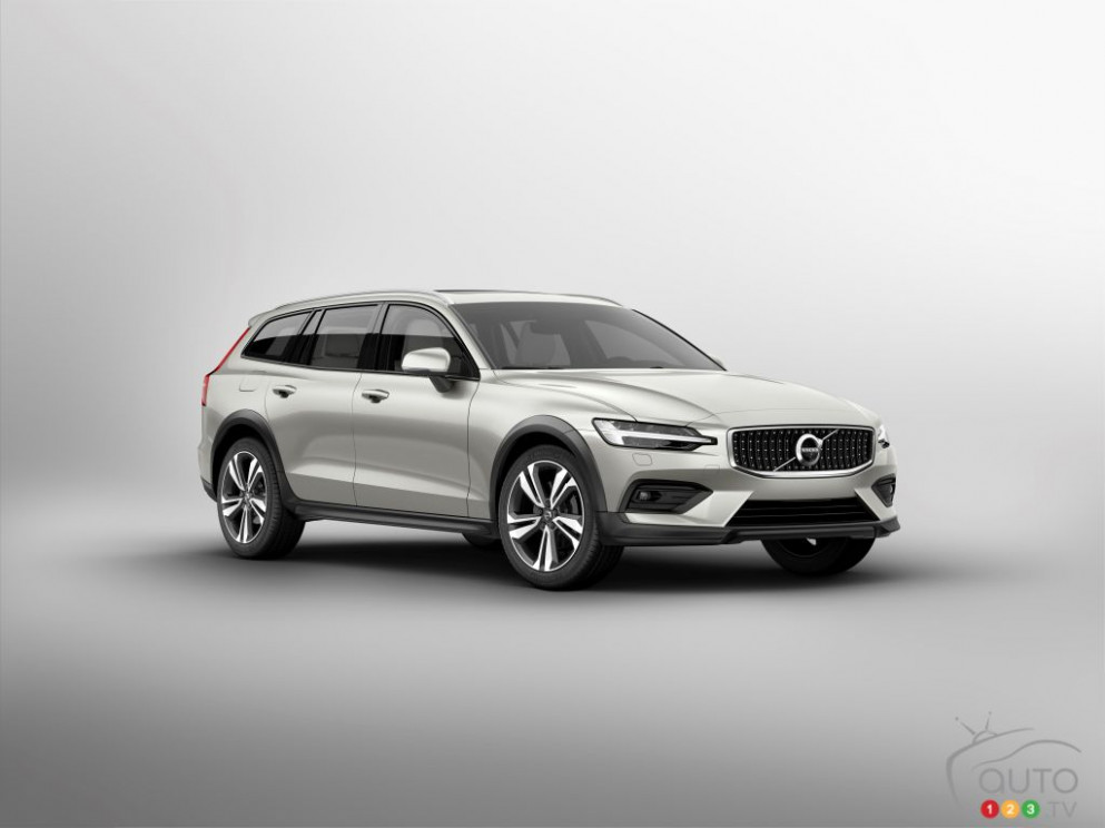 14 Volvo V14 Cross Country: Details, Images Released  Car News