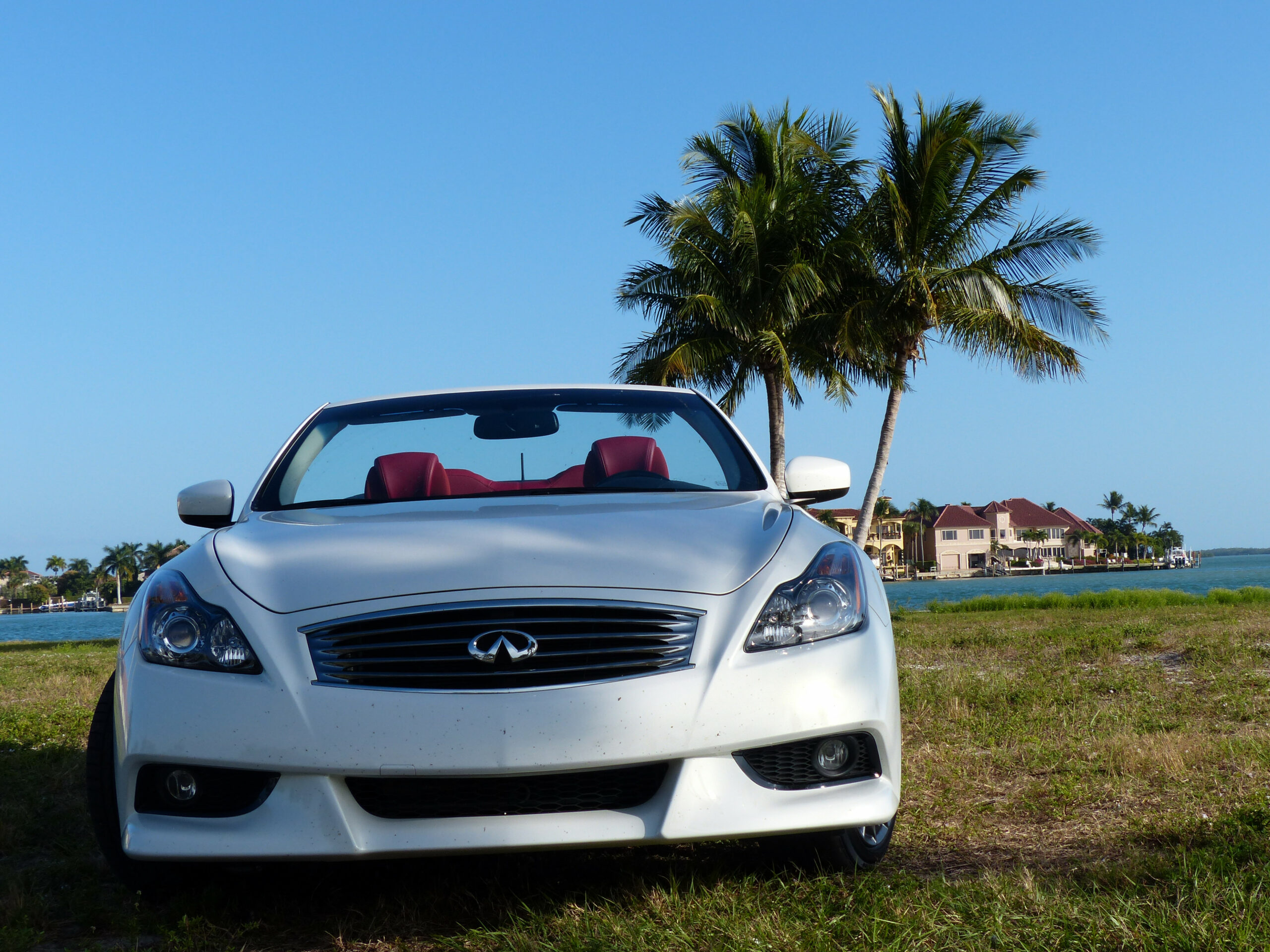 15 Infiniti IPL G convertible 15-615 MPH Drive and review