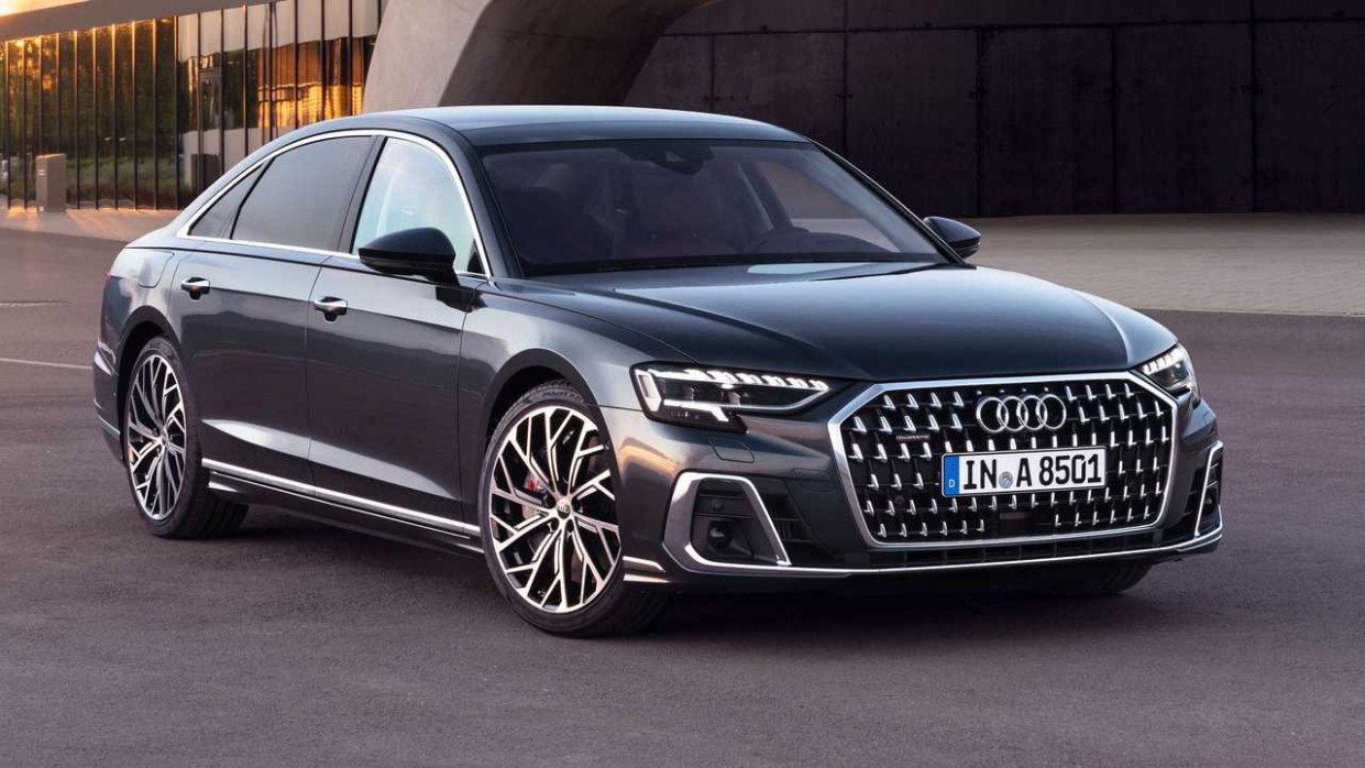 14 Audi A14 Facelift Revealed With Wider Grille And Updated Lights - Audi A8