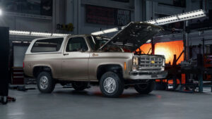 14 K14 Blazer-E shows the possibilities of Chevrolet's electric