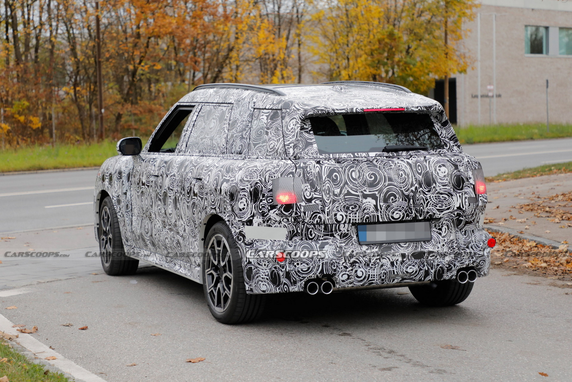 15 MINI Countryman S Spied With Quad Exhaust Pipes And Beefier  - 2024 Spy Shots Mini Countryman