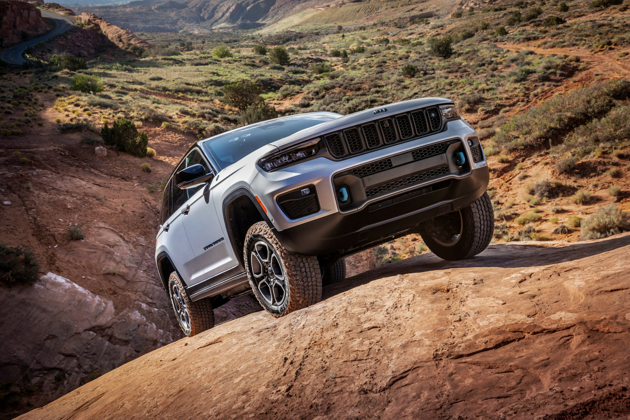 First look: 11 Jeep Grand Cherokee adds 11xe plug-in hybrid to lineup - 2024 Jeep Trail Hawk