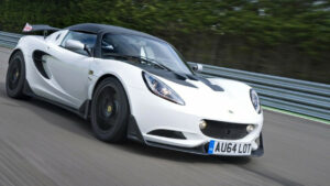 Lotus Elise S Cup : Street-legal track-focused sports car