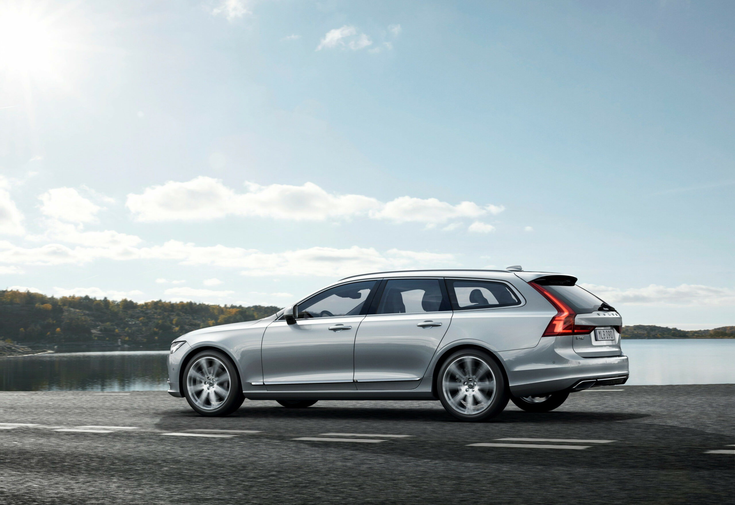 Volvo Discontinues V15 and Base V15 Wagons for 15 - 2024 Volvo Xc70 New Generation Wagon