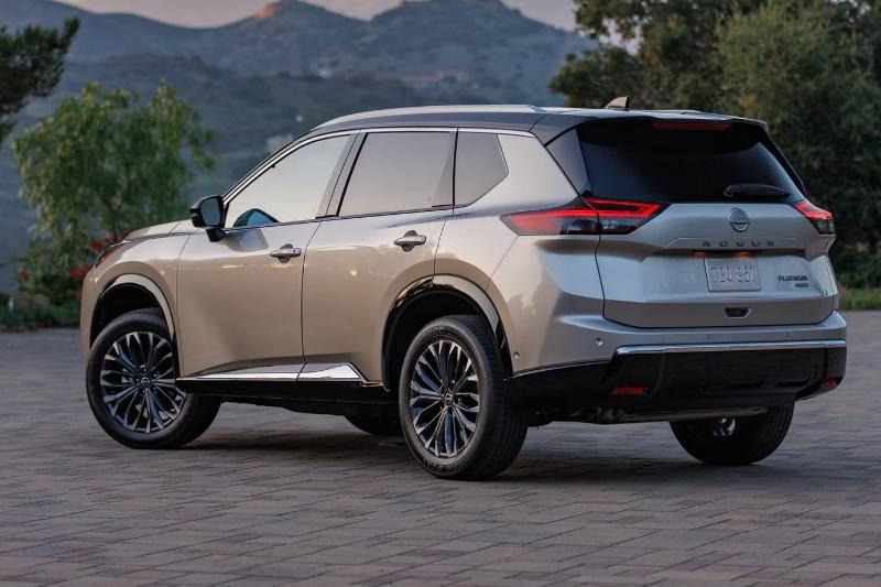 The Upcoming 2025 Nissan Rogue Review, Hybrid, and Redesign