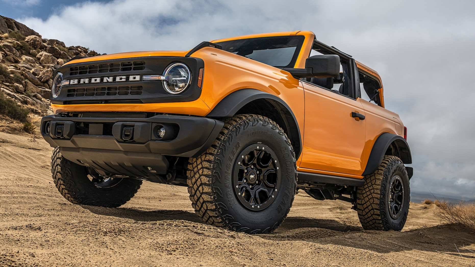 4 Ford Bronco Sasquatch Package Explained: Yes, You Can Get 4  - ford bronco sasquatch price