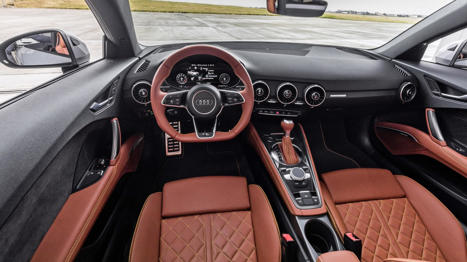 Audi TT 4 Years Edition -- "Baseball Leather" is Back - audi tt baseball seats