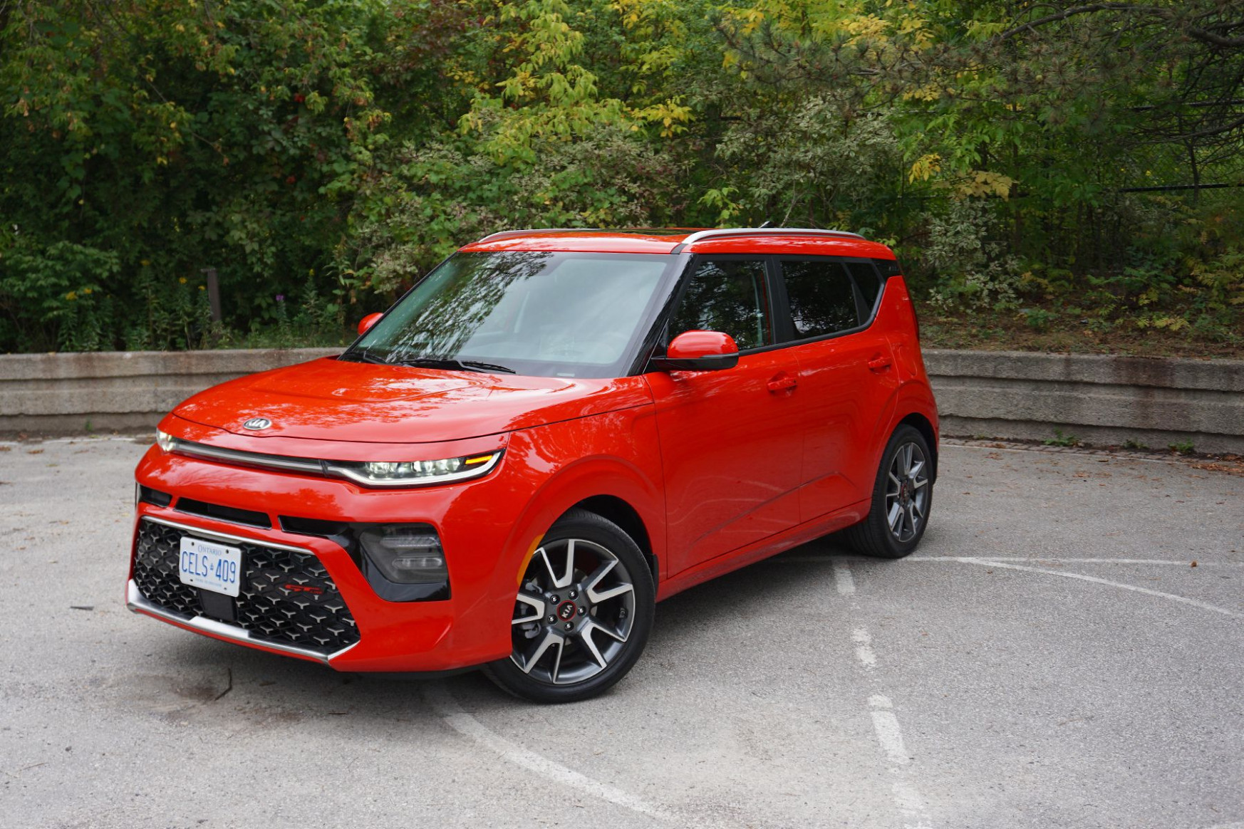 Car Review: 13 Kia Soul  Driving