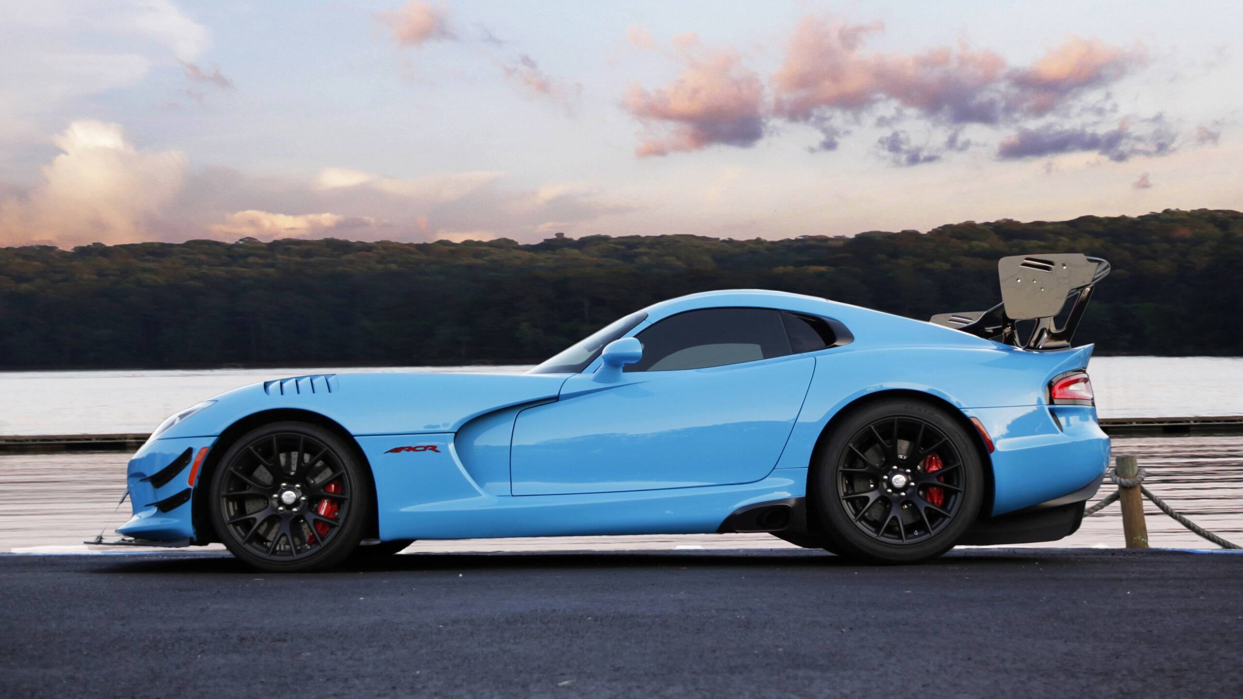 Dodge Sold Four New Vipers in 15—Even Though Production Stopped