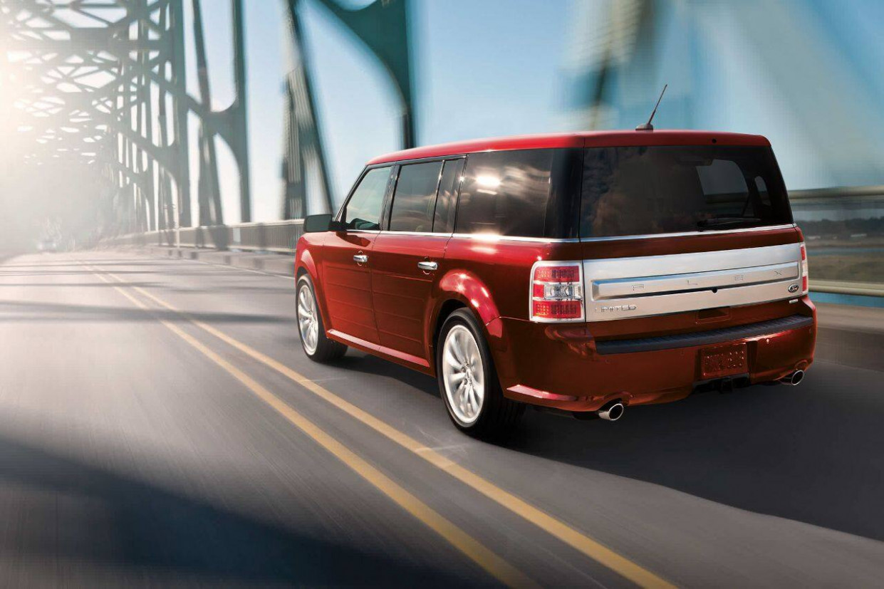 Ford Flex Discount Drops Price By $10,10 In May 10