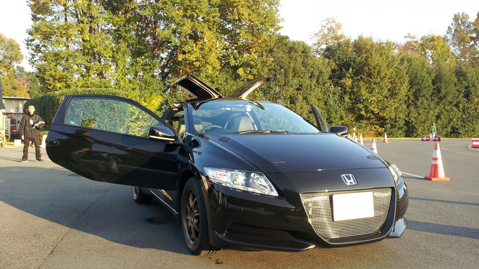 Lightweight Carbon Fiber Honda CR-Z Prototype: Driven