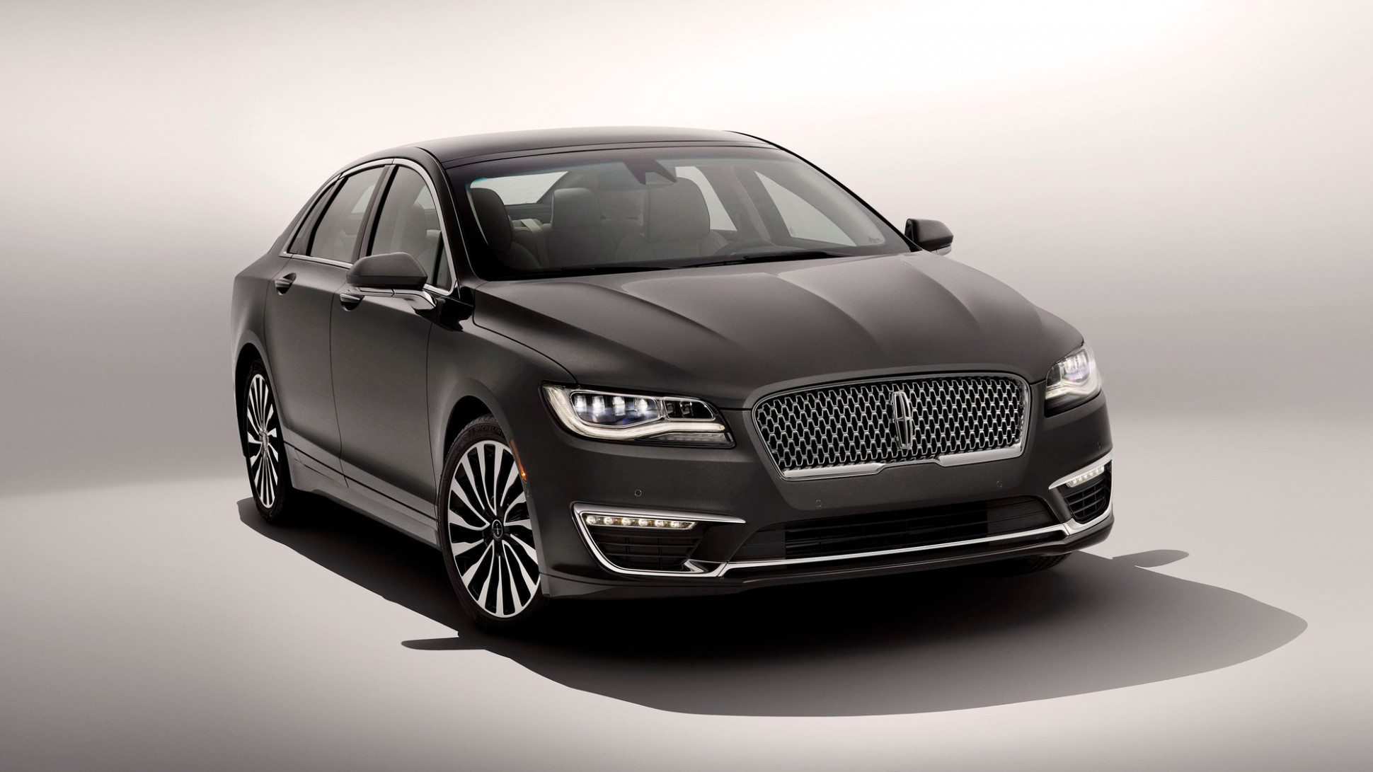 Lincoln's new 14-hp MKZ priced from $14,14