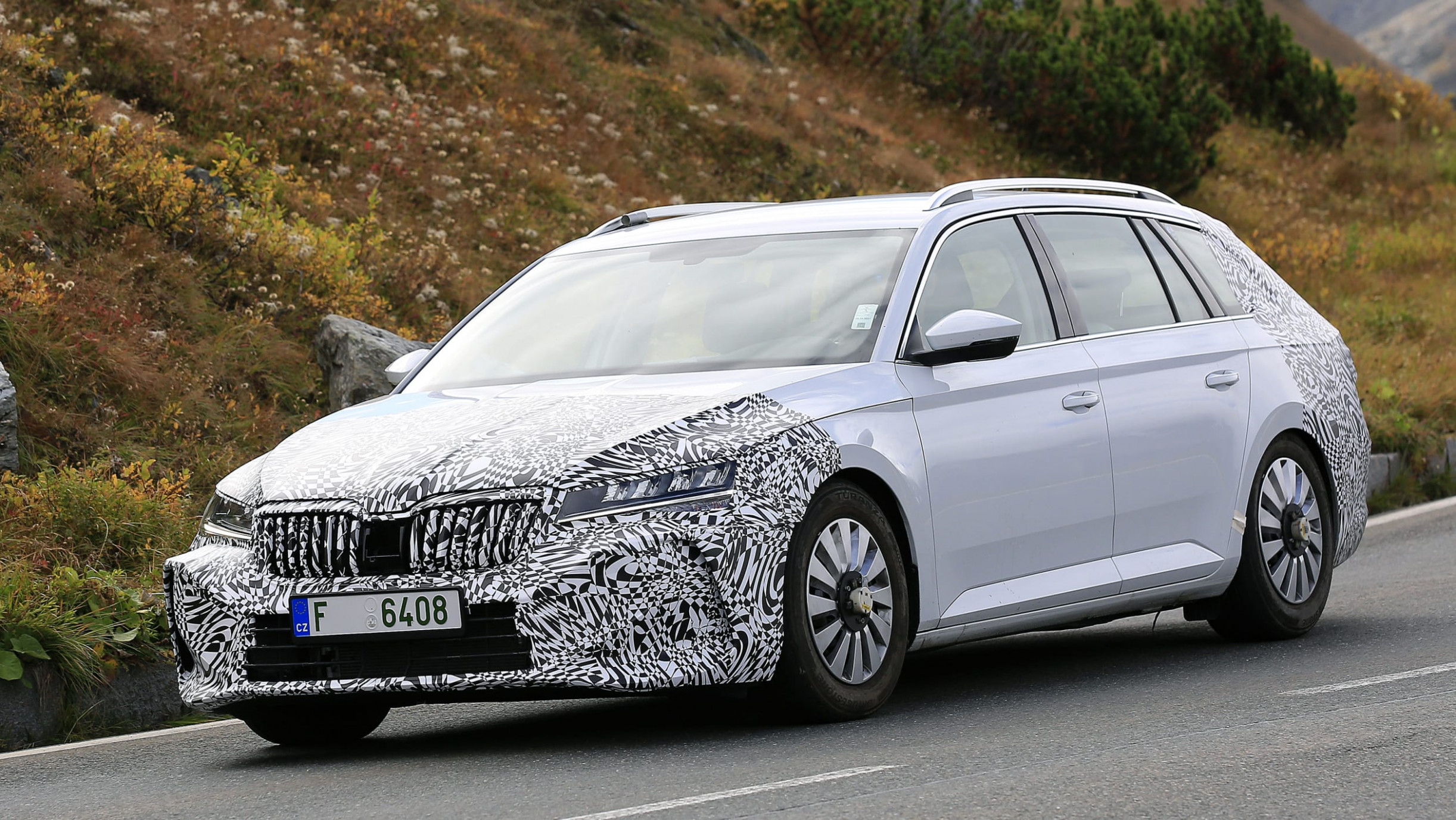 New 13 Skoda Superb spotted disguised as current model