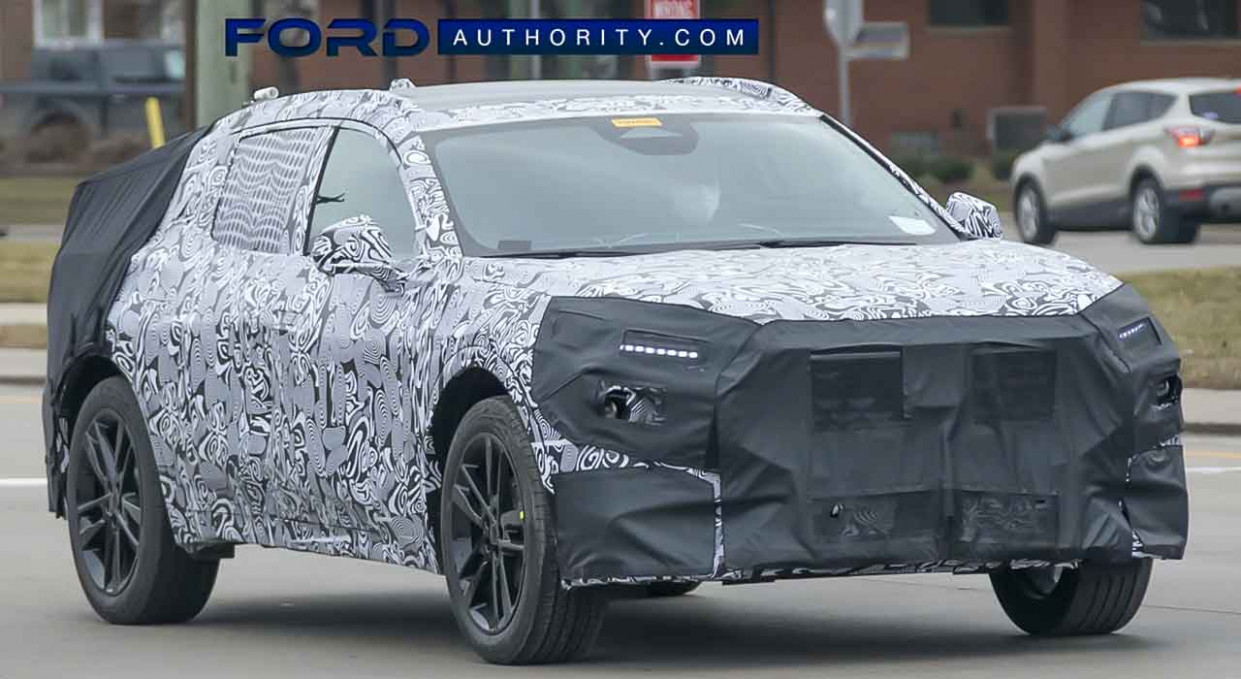 Next-Gen 14 Ford Fusion/Mondeo Crossover  Ford Trend