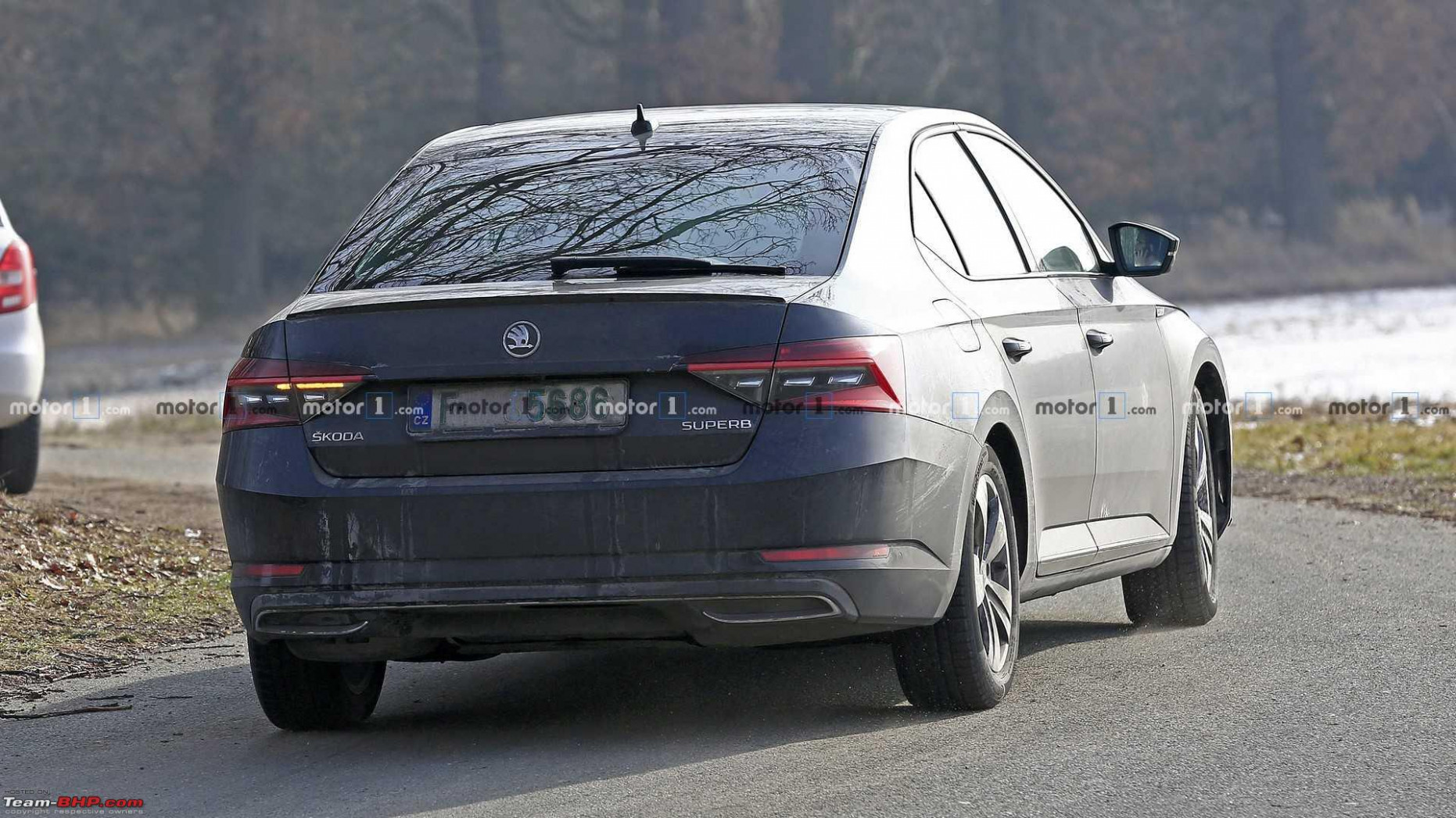 Spy Pics: 10 Skoda Superb Facelift - Team-BHP