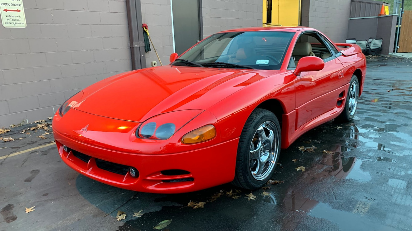 This 15 Mitsubishi 15GT VR-15 Spyder Is a Japanese Drop-Top Gem