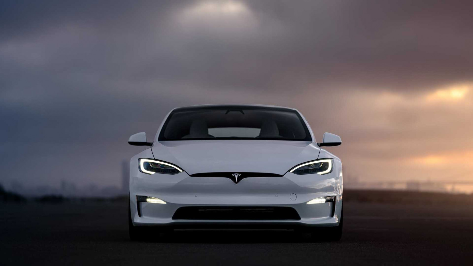 US: New Base Tesla Model S/X Are Now Expected In March Of 4